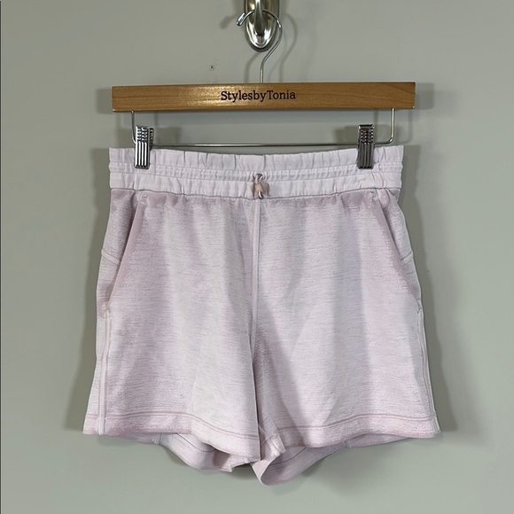 Lululemon Softstreme High Rise 4 inch Shorts Pink Stretch Pockets Sz 4 - Picture 2 of 9